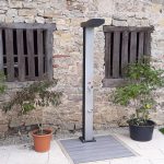 Gartendusche am Pool